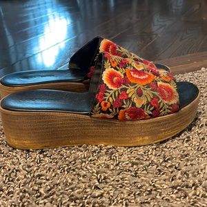 Platform Slide on Sandals